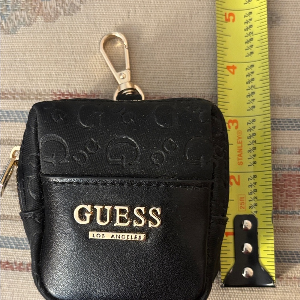 Guess Black Pouch with Gold key ring